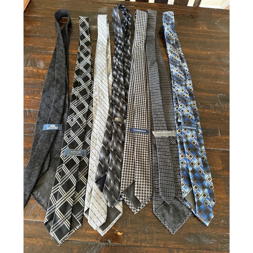 Mixed Lot of 7 - Men’s UNBRANDED  Ties